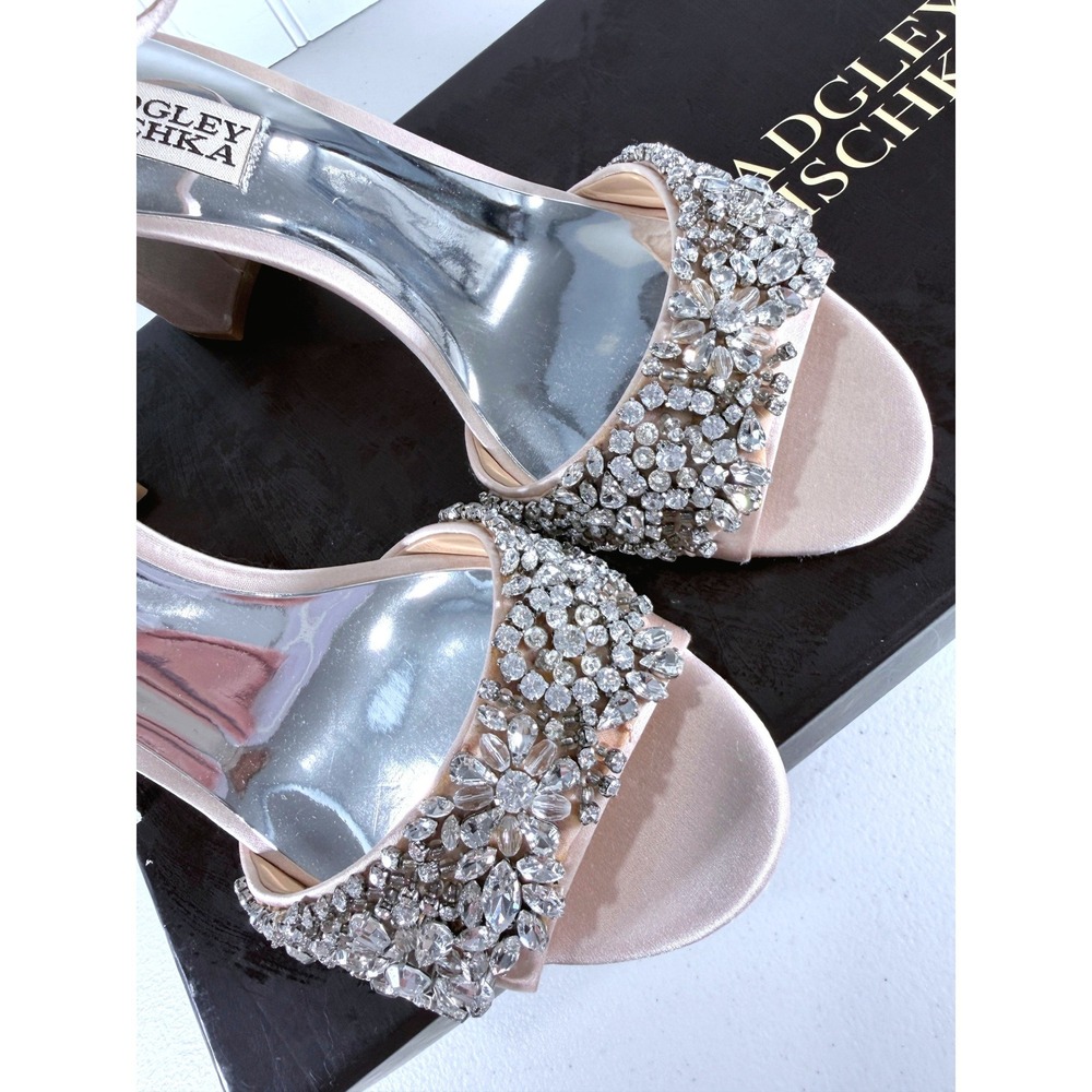 Badgley Mischka Light Pink Crystal Embellished Satin Block Heel Sandals Slides 6 - Picture 4 of 16